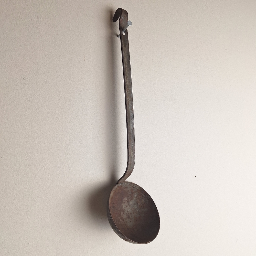 Vintage 1943 Leyse Ladle Heavy Duty Metal Rustic Farmhouse USA